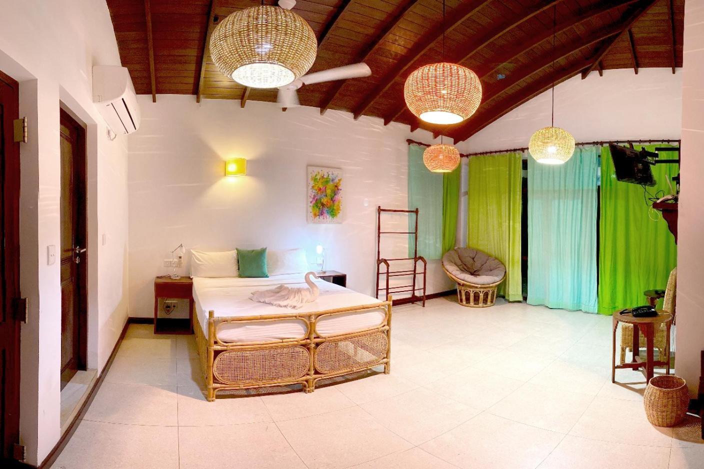 Dream Garden Hotel Arugam Bay Room photo
